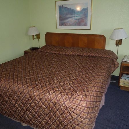 Travelodge - Cincinnati Sharonville Habitación foto